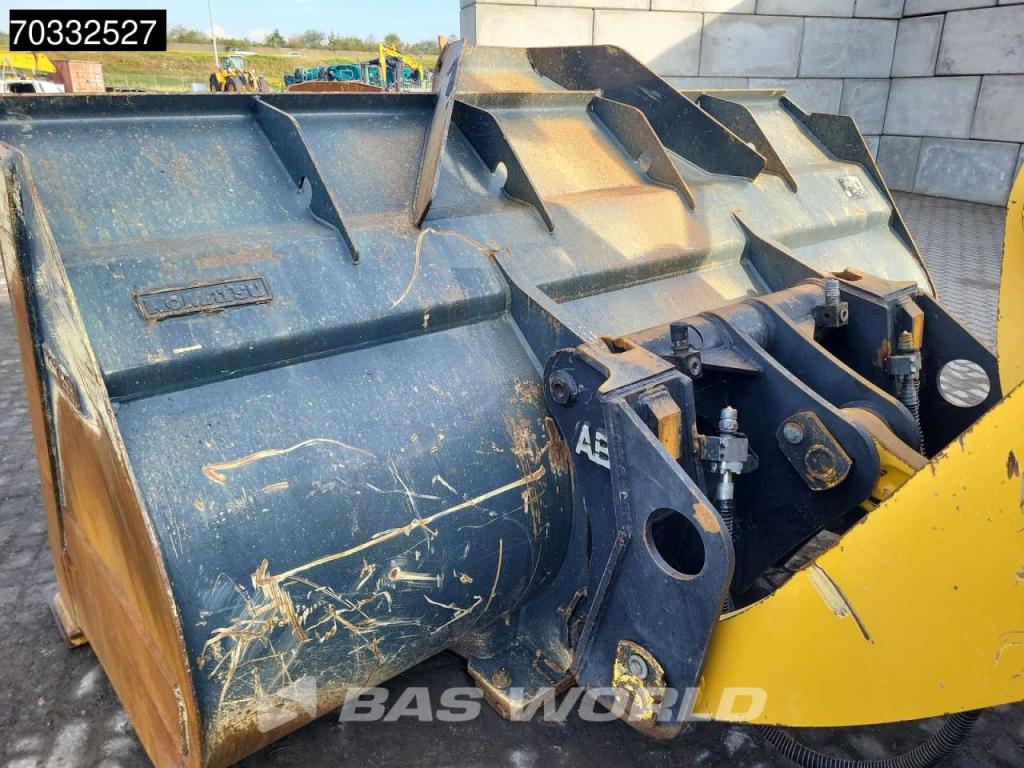 Komatsu WA380-7 Foto 16