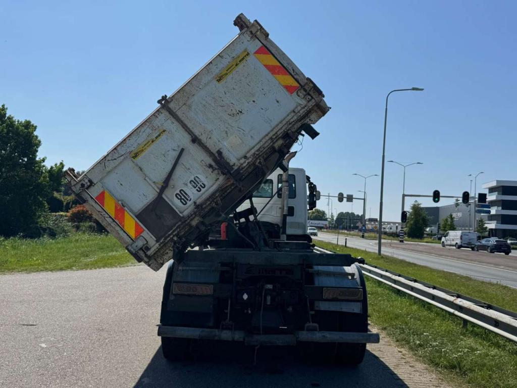 Iveco Trakker 410 6x4 Kipper Foto 19