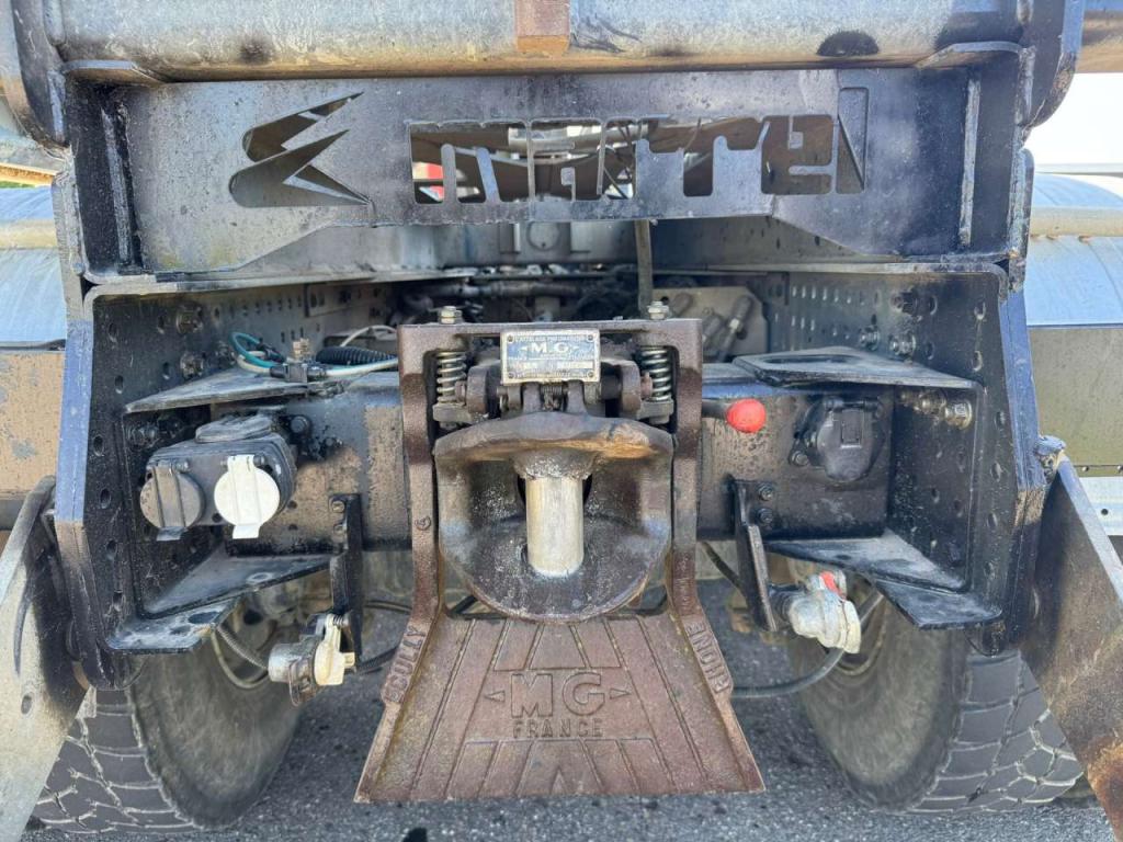 Iveco Trakker 410 6x4 Kipper Foto 20