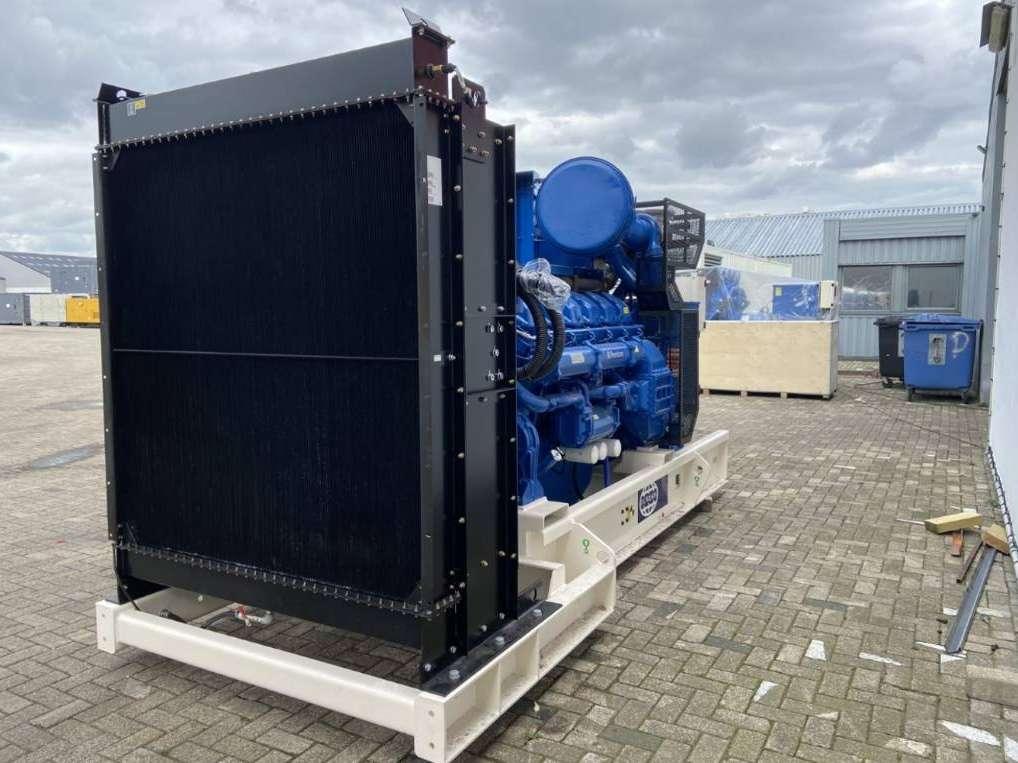 FG Wilson P1375-1 - 1.375 kVA Open Genset - DPX-16028.1 Foto 3