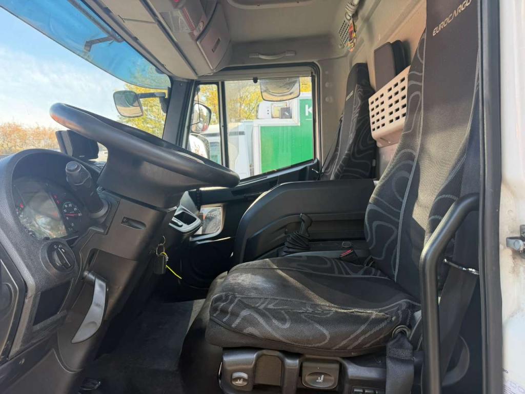 Iveco EUROCARGO 140-250 Foto 9