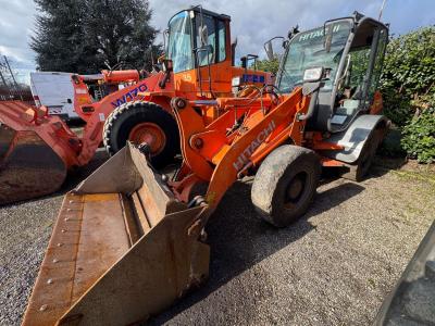 Hitachi ZW95 vendida por G.M. Service srl
