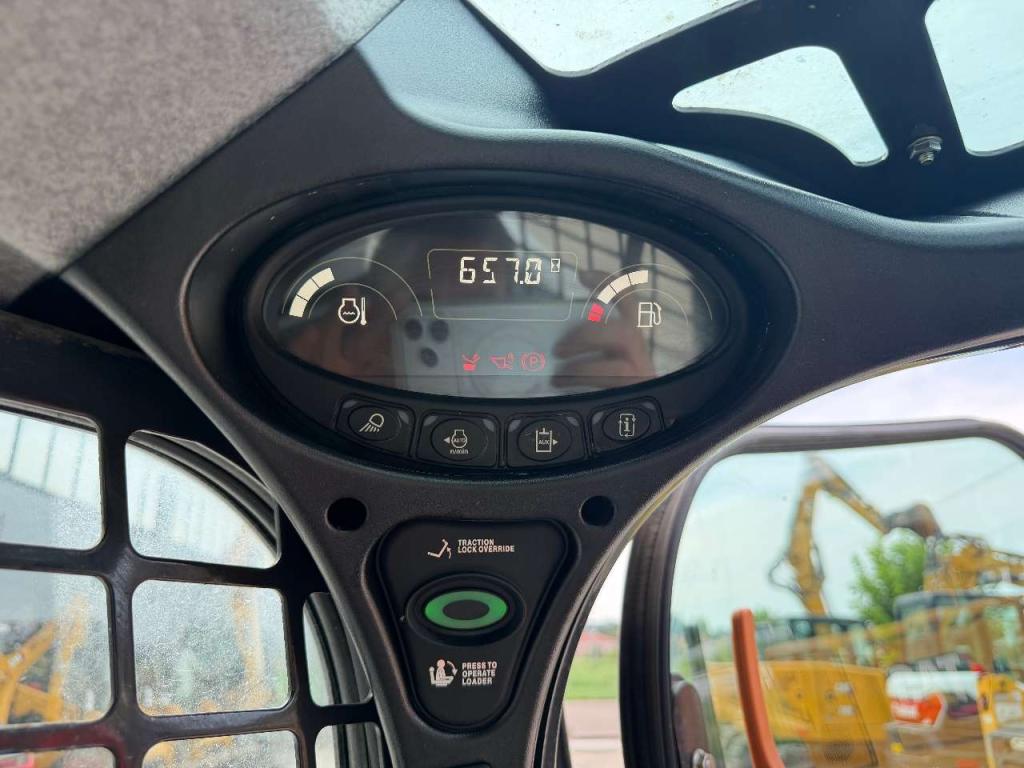 Bobcat S590 Foto 6