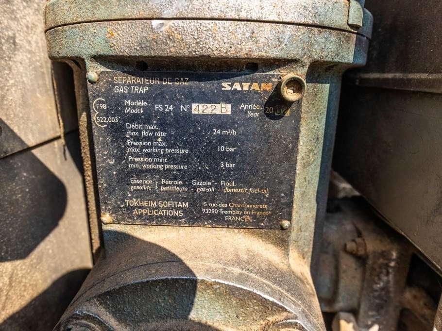 Renault PREMIUM 270 + MAGYAR 14000L+4COMP Foto 22