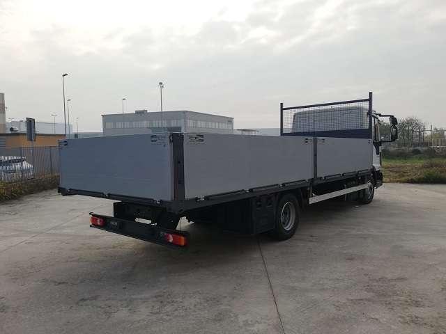 Iveco Eurocargo ML 100E22 Foto 4