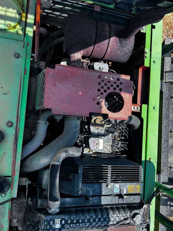 Komatsu BR380JG-1 Foto 5