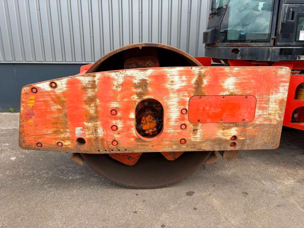 Caterpillar CS74 Foto 10