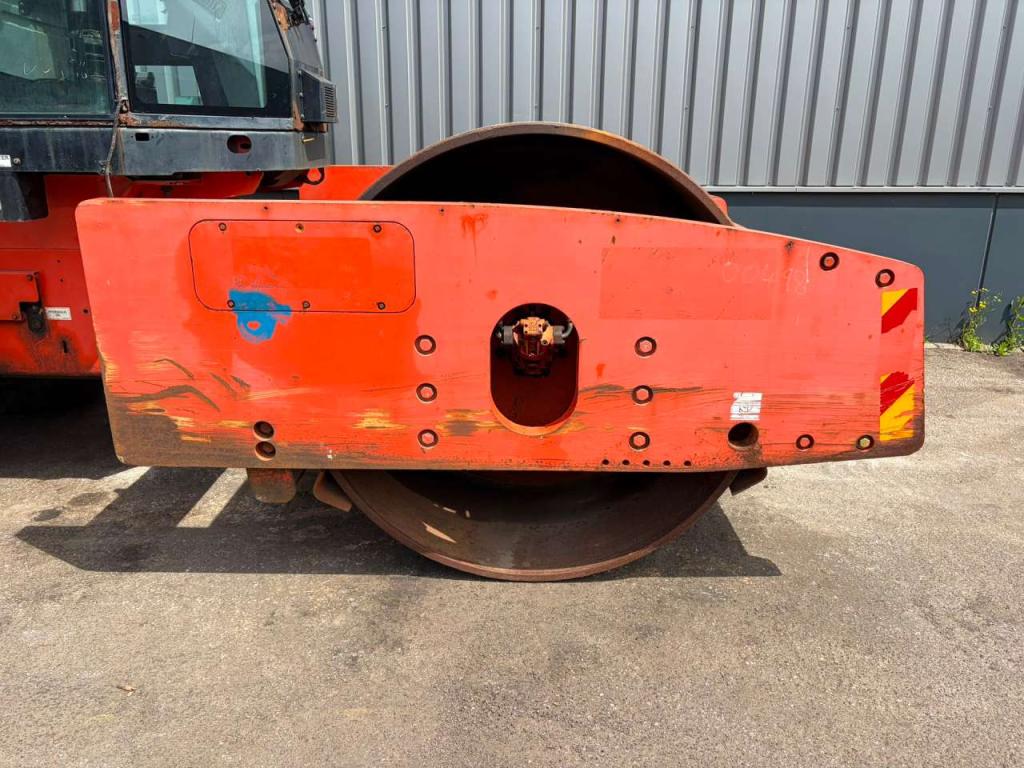 Caterpillar CS74 Foto 12