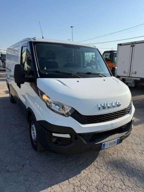 Iveco daily 35S11 Foto 1