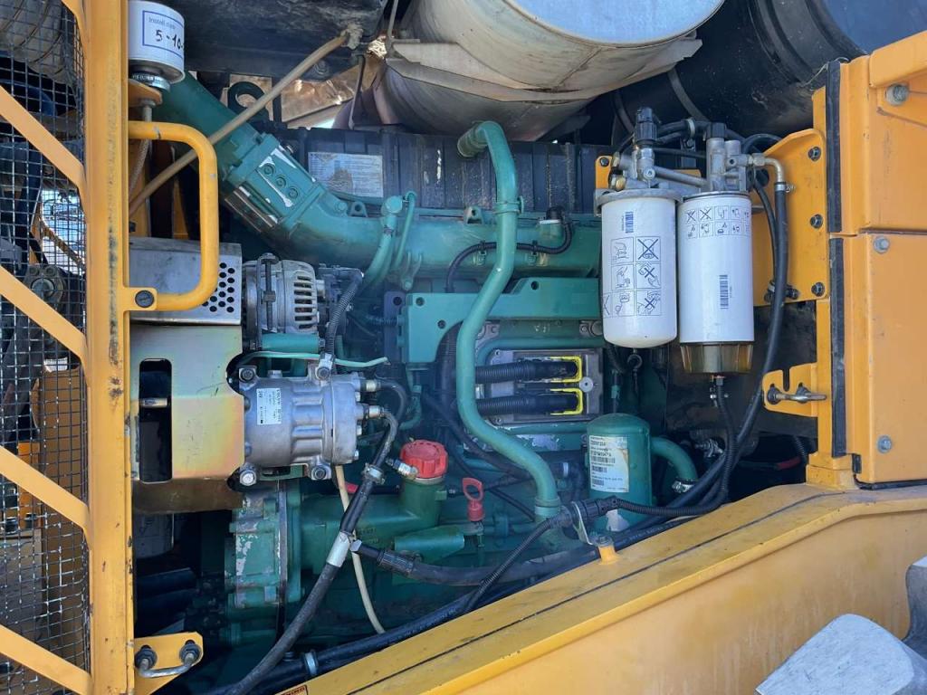 Volvo L150F Foto 6