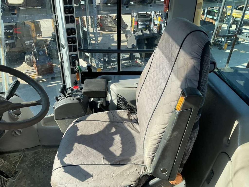 Volvo L150F Foto 8