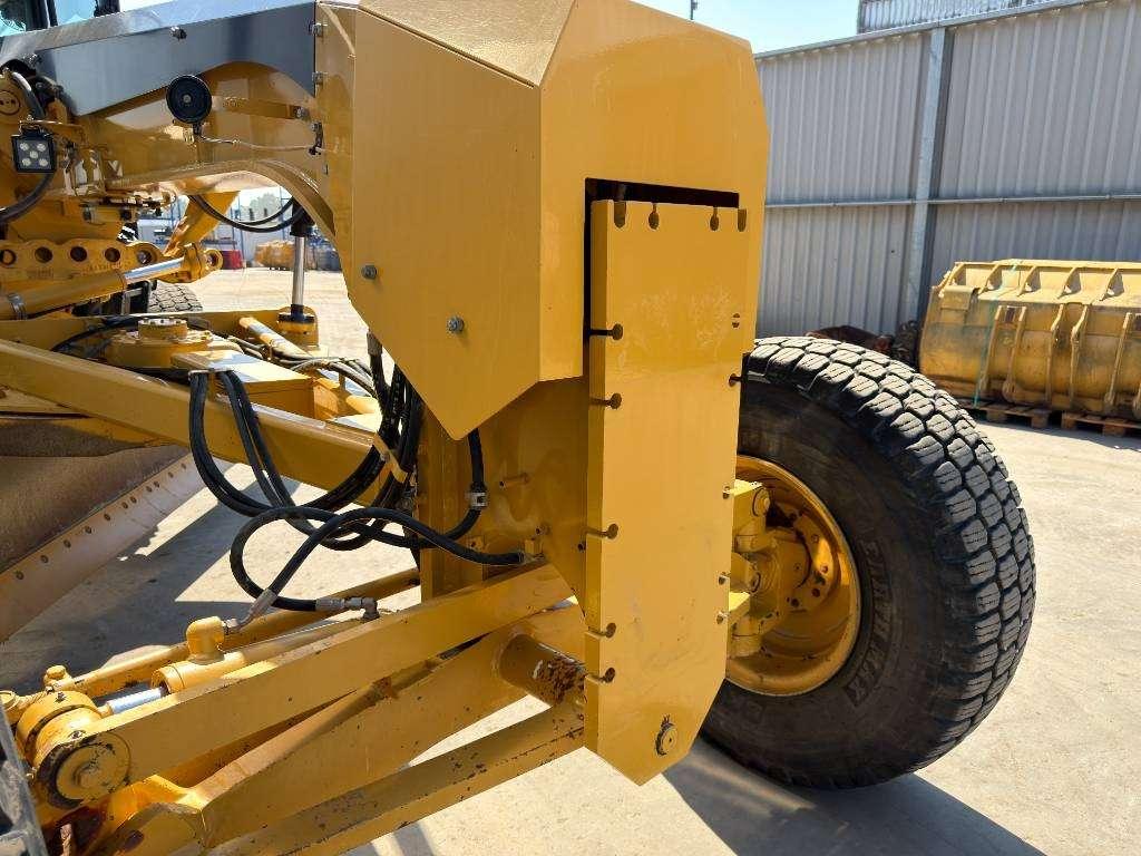 Caterpillar 140M2 Foto 16