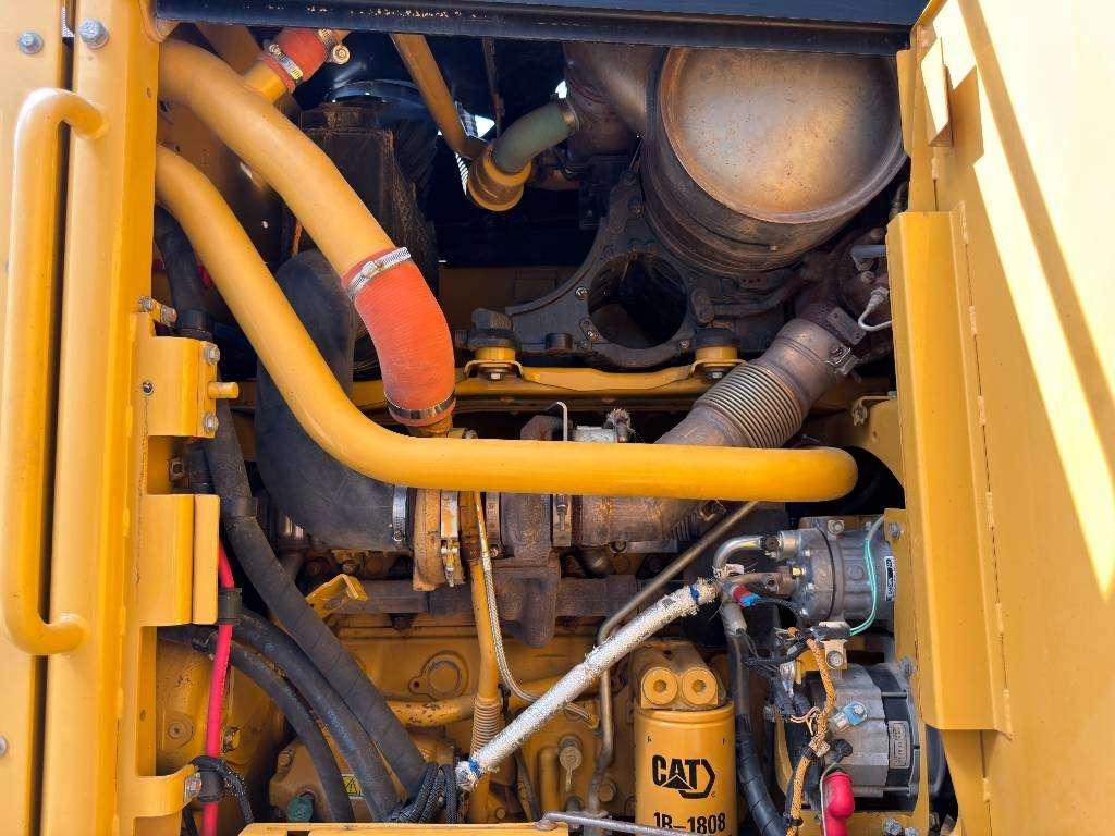 Caterpillar 140M2 Foto 23