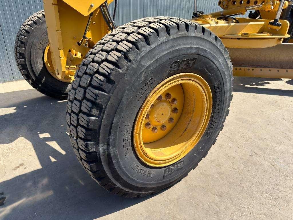 Caterpillar 140M2 Foto 30