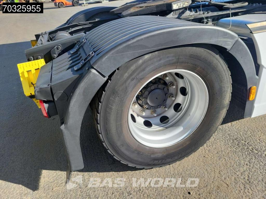 Ford F-Max 500 4X2 Retarder 2xTanks ACC Navi Standklima Foto 18