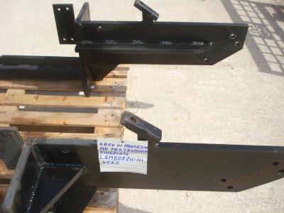 ARCO DI PROTEZIONE para TRATTORE CINGOLATO LAMBORGHINI vendida por OLM 90 Srl