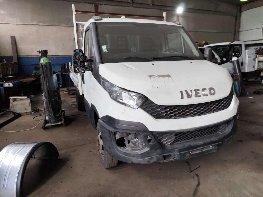 Iveco DAILY 35C13 Foto 1