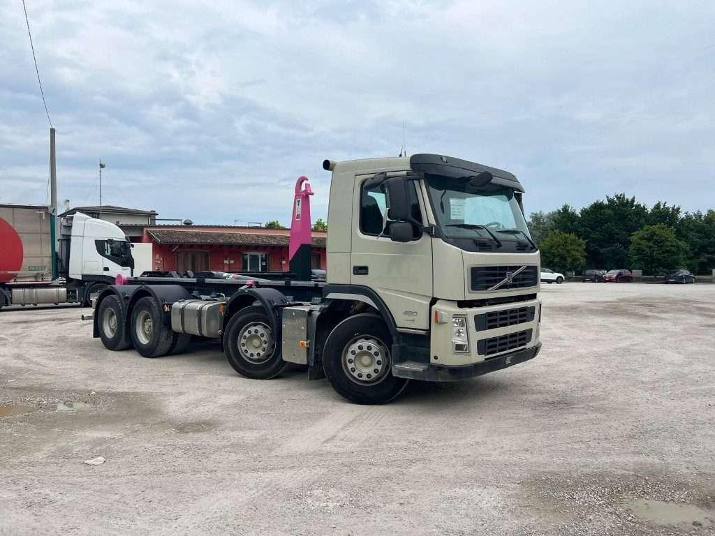 Volvo FM480 SCARRABILE 8X4 Foto 7