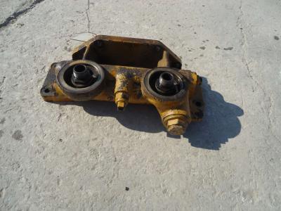 Soporte del filtro de aceite del motor para Fiat Allis FL14C - AD14C vendida por OLM 90 Srl