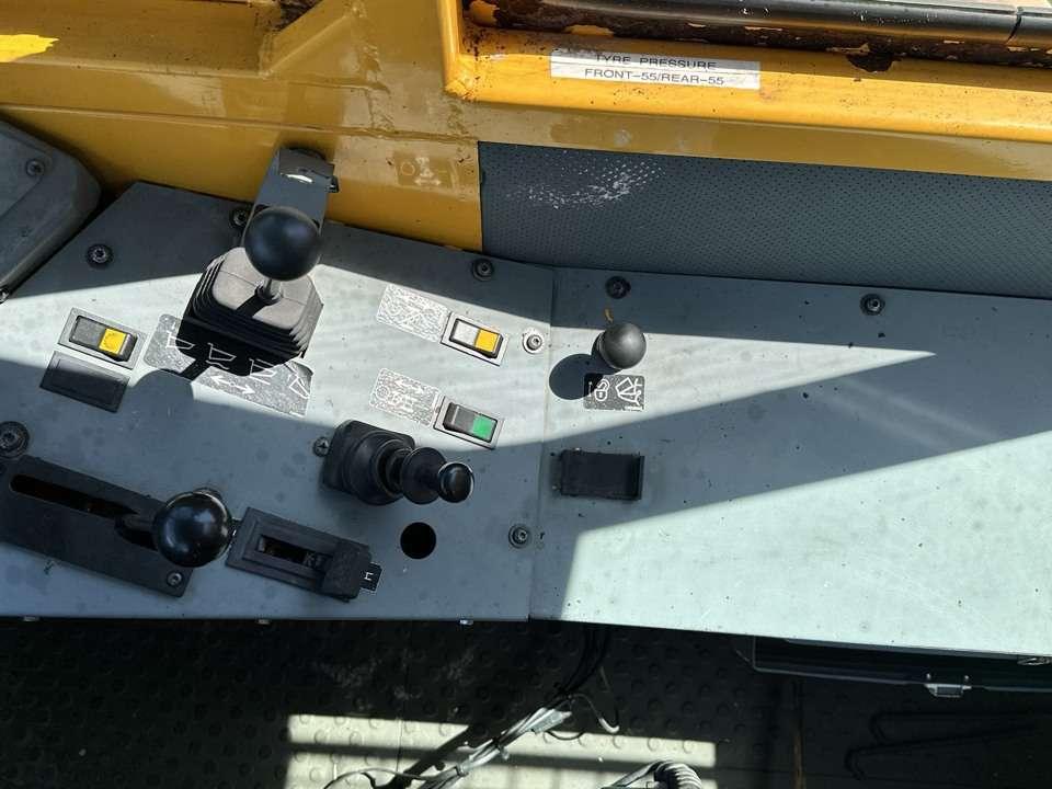 Volvo A25C 6X6 Foto 12