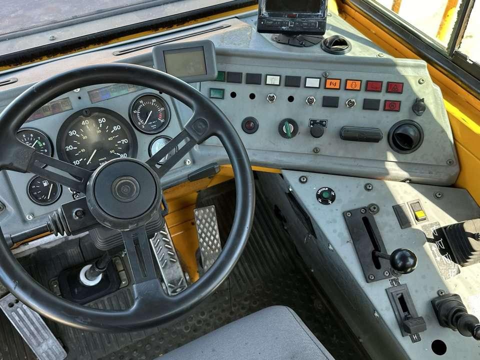 Volvo A25C 6X6 Foto 13