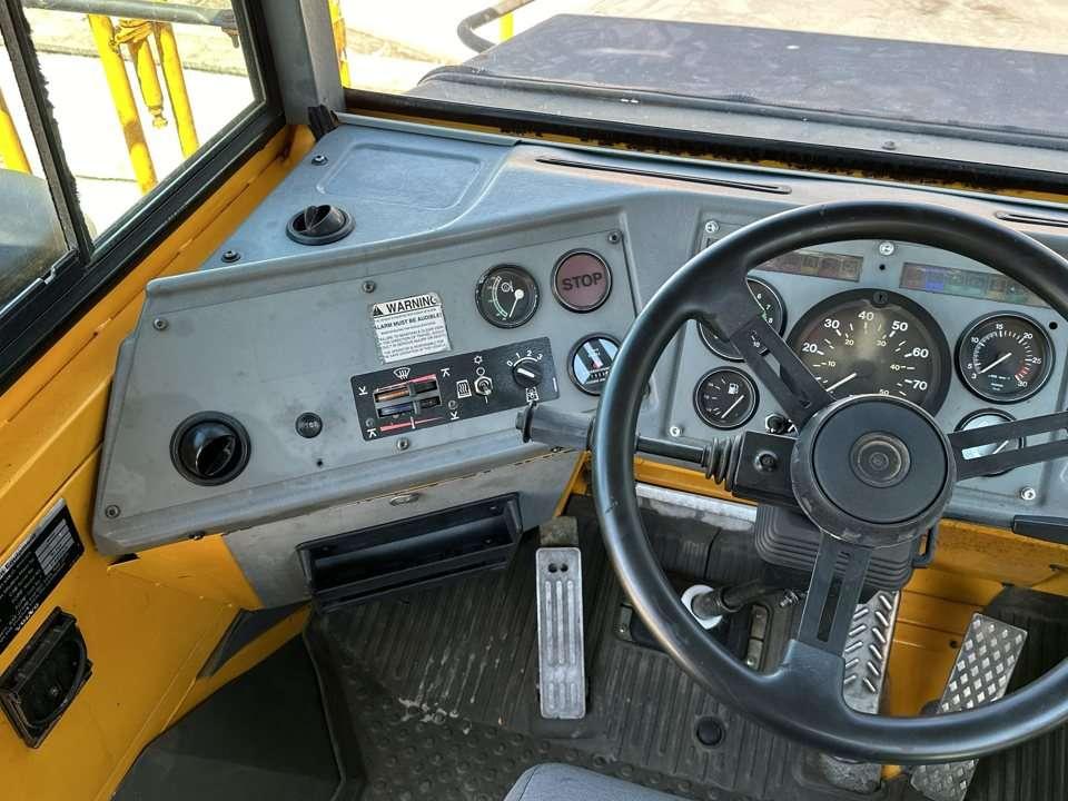Volvo A25C 6X6 Foto 14