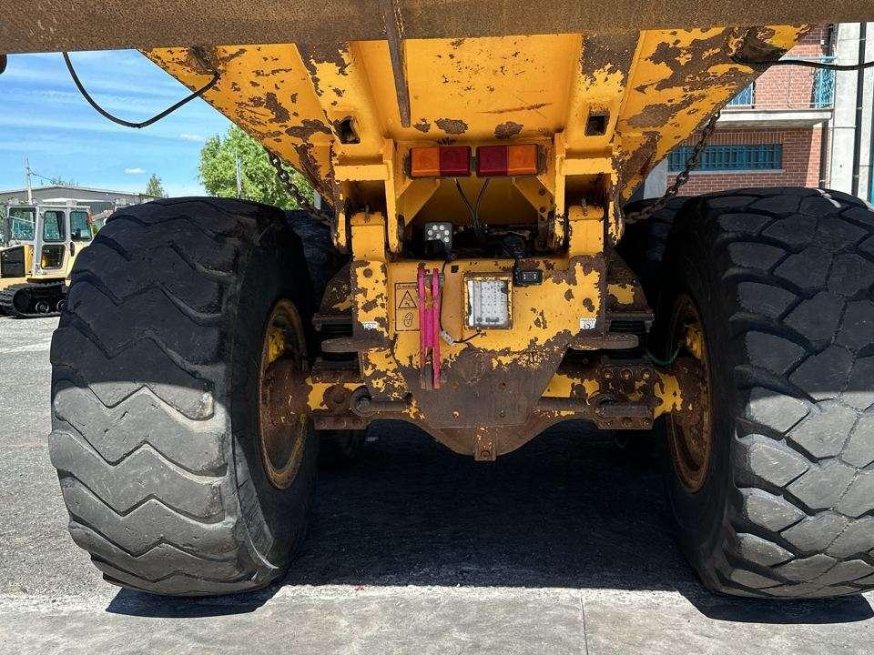 Volvo A25C 6X6 Foto 8