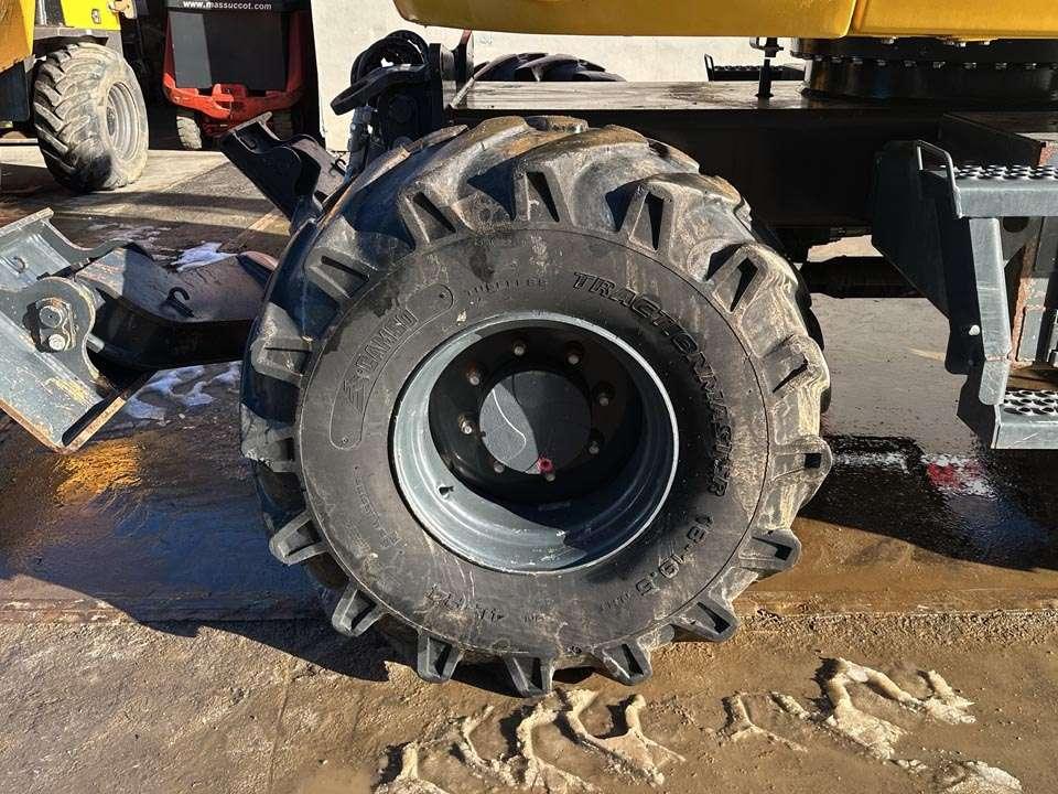 Komatsu PW118MR-11 Foto 5