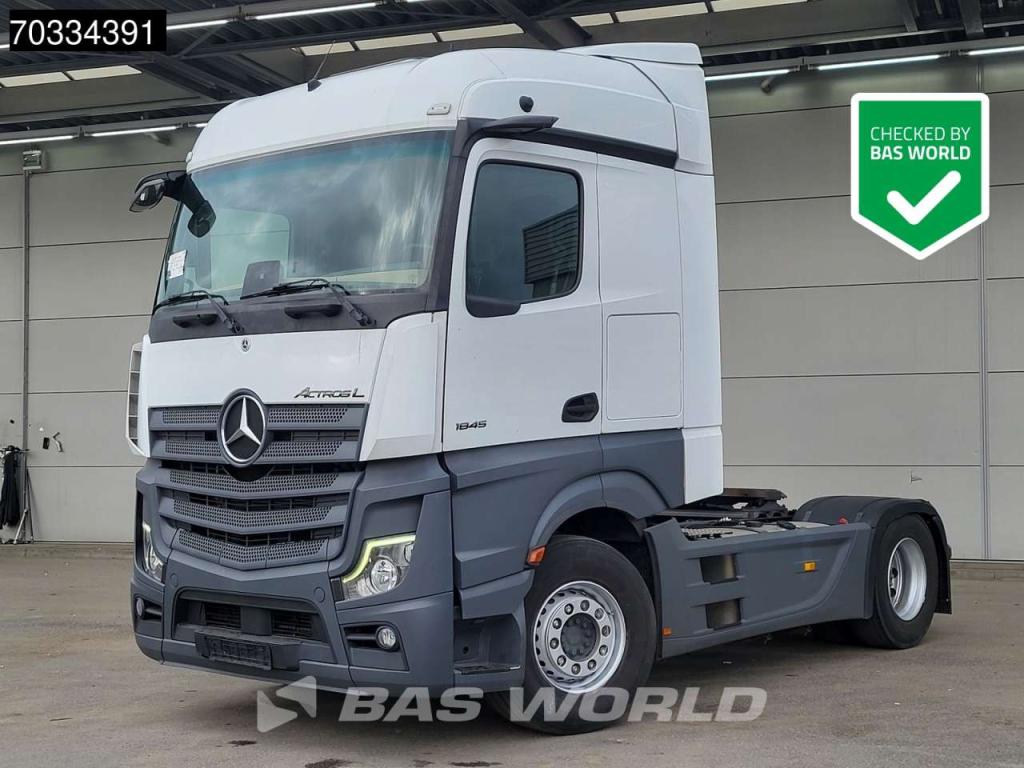 Mercedes-Benz Actros 1845 4X2 StreamSpace Retarder Standklima ACC Navi Foto 1