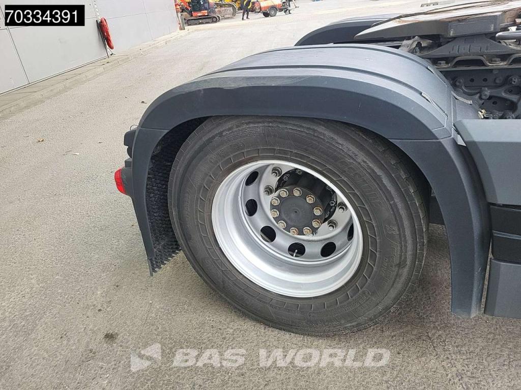 Mercedes-Benz Actros 1845 4X2 StreamSpace Retarder Standklima ACC Navi Foto 17