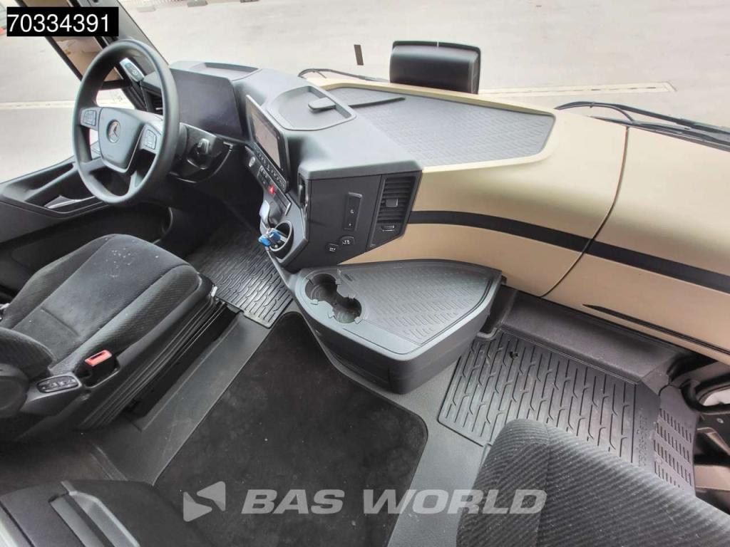 Mercedes-Benz Actros 1845 4X2 StreamSpace Retarder Standklima ACC Navi Foto 18