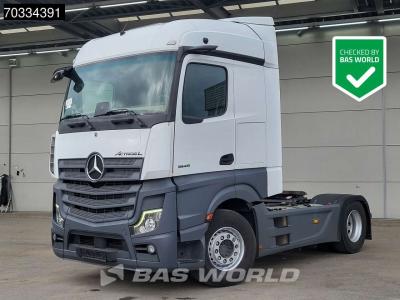 Mercedes Actros 1845 4X2 StreamSpace Retarder Standklima ACC Navi vendida por BAS World B.V.
