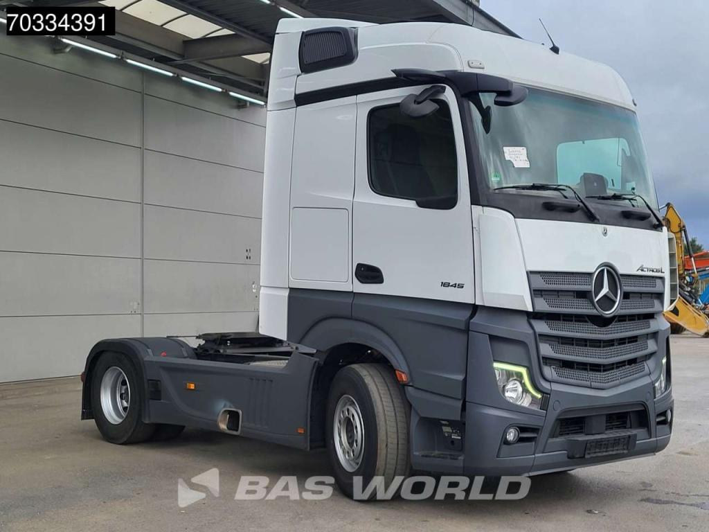 Mercedes Actros 1845 4X2 StreamSpace Retarder Standklima ACC Navi Foto 8