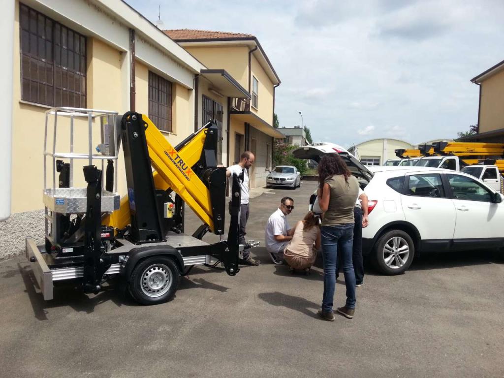 Comet Officine Xtrailer Foto 19