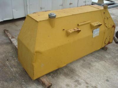Depósito de combustible diésel y depósito de aceite hidráulico para Fiat Allis FL14D vendida por OLM 90 Srl