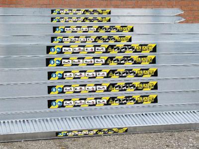 Coppia di rampe in alluminio Lunghezza 4.000 mm - Portata 7.650 kg vendida por Progetto Rampe