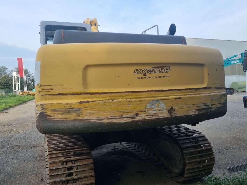 New Holland Kobelco E235 Foto 13