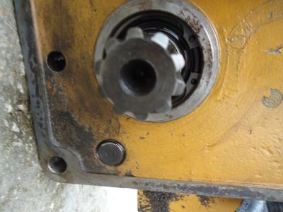 Bomba hidráulica para Fiat Allis FL14C - FL14D vendida por OLM 90 Srl