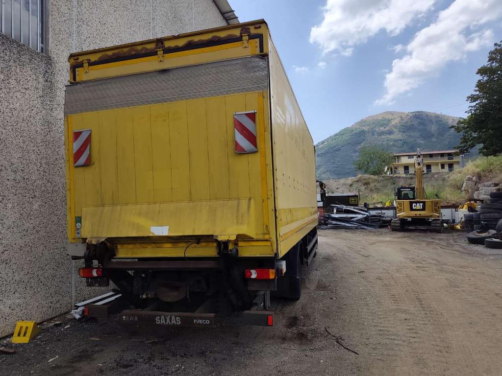 Iveco EUROCARGO CUBE 120E28P Foto 17