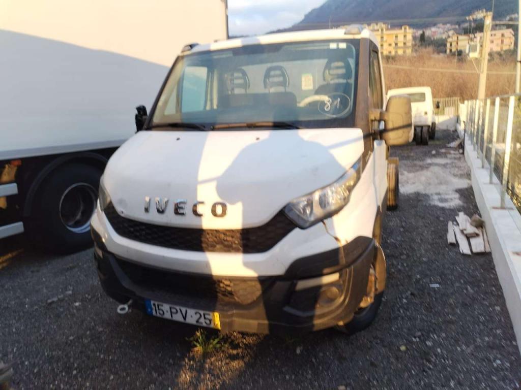 Iveco DAILY 35C13 Foto 9