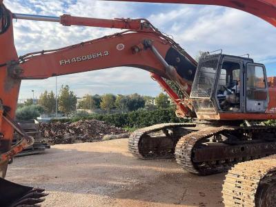 Fiat Hitachi 450.3 vendida por Arca Srl