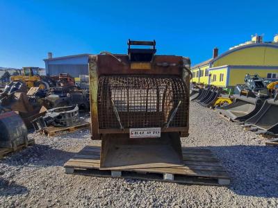 Flip Screen E50 screening bucket 1200 mm S60 for 12-18 ton excavators vendida por Balavto