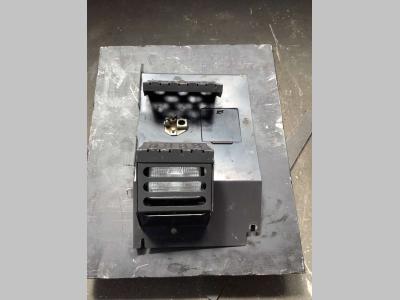 Luz para Hitachi ZX 135-5 vendida por Massucco T. Srl Area Ricambi