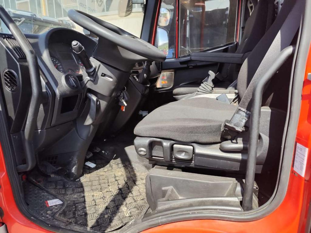 Iveco EUROCARGO 80-190 Foto 10