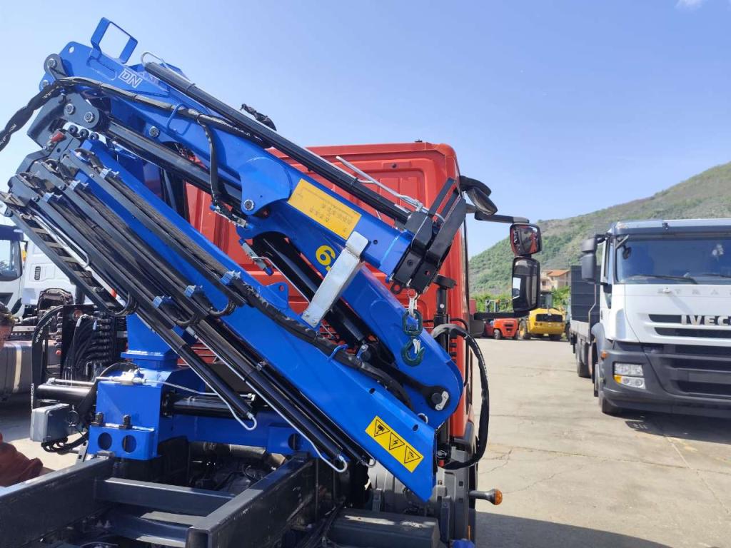 Iveco EUROCARGO 80-190 Foto 2