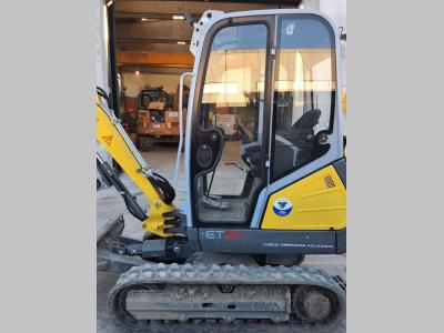 Wacker Neuson ET24 vendida por Iveco Orecchia Spa