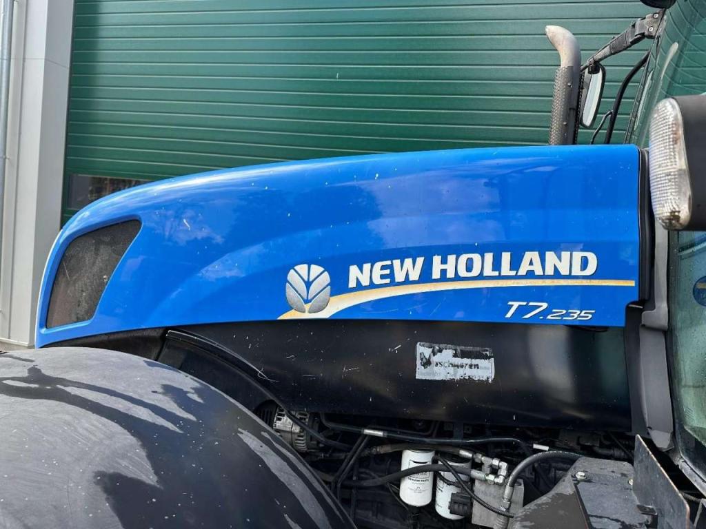 New Holland T7.235 Power Command Foto 15