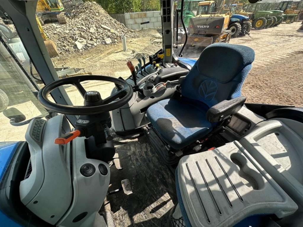 New Holland T7.235 Power Command Foto 26