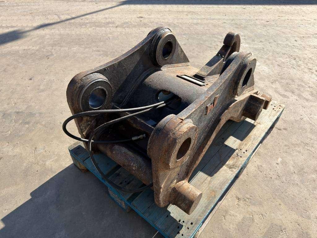 Verachtert CW55S - 325D / 329D / 329E / 330F Foto 5