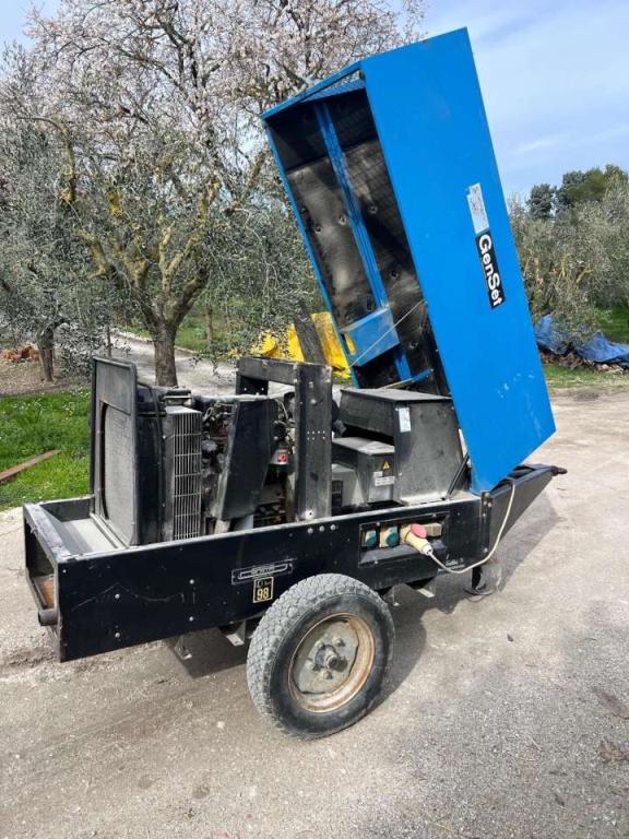 Genset MG30IPS Foto 4